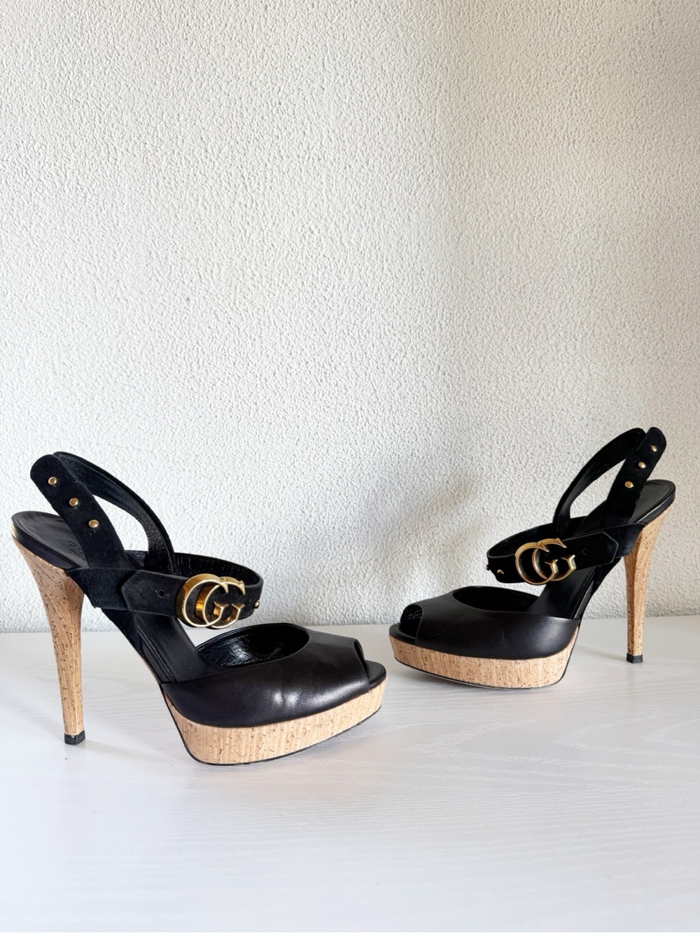 Gucci Black Leather Suede GG Cork Platform Strappy Heels Sandals EU 38.5